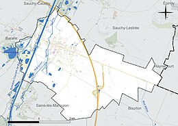 Carte en couleur présentant le réseau hydrographique de la commune