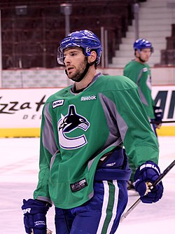 Ryan Kesler v dresu Vancouver Canucks (2012)