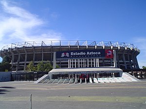 Azteca_entrance