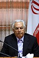 Yousef Sobouti (en) (23 août 1932- ), astrophysicien iranien.