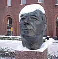 22.2.-28.2.:Ragnar Östberg vor dem Stockholms stadshus