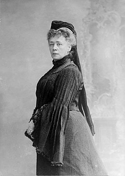 d Bertha von Suttner