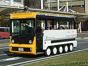 2018年に日本で実験運行中の自動運転車両、シンクトゥギャザーのeCOM-10（2018年10月）