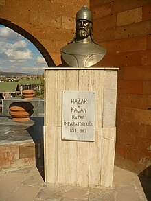 A bust dedicated to the Khazars, part of the Pınarbaşı Turkishness Monument, featuring symbolic figures representing 16 Turkic Empires.