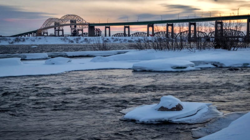 RCMP deports man who entered Canada illegally at Sault border crossing