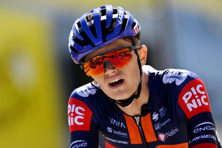 Oscar Onley during Stage 16 of the 112th Tour de France 2025.